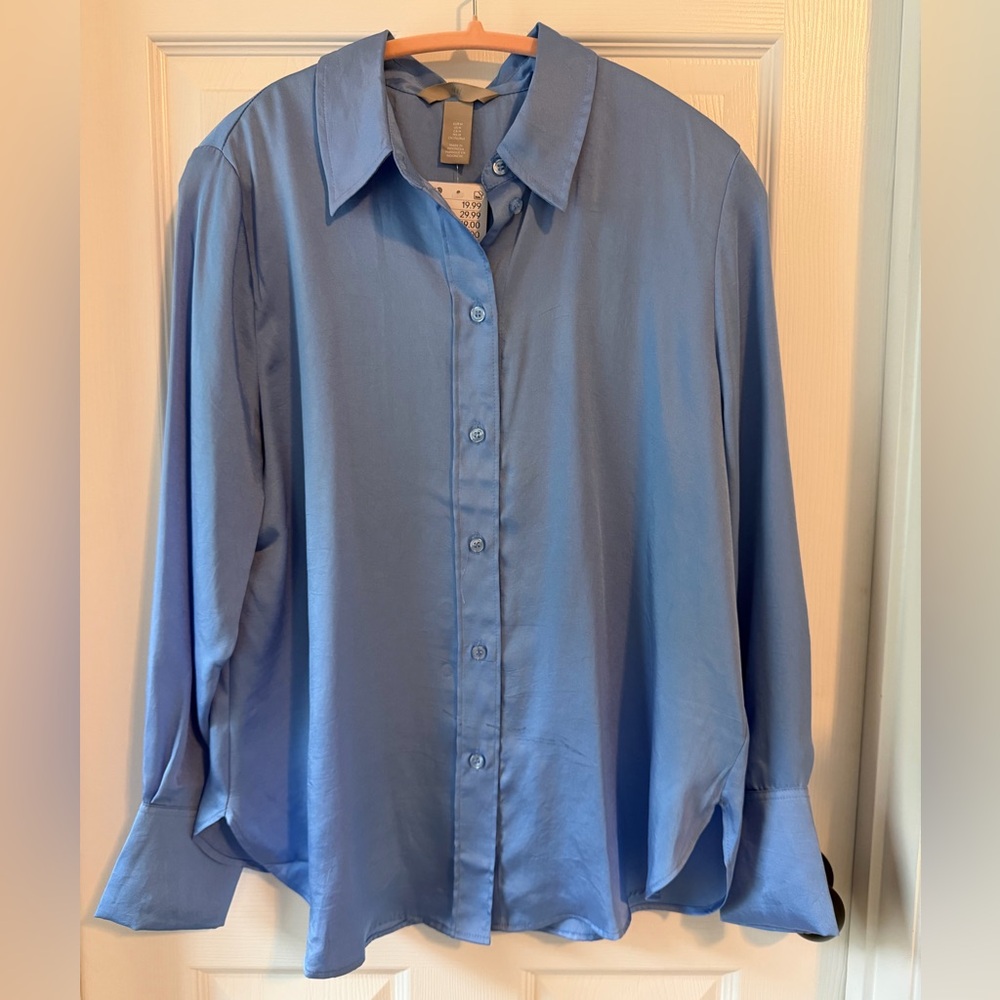 NWT H&M Women's Blue Satiny Button-down Shirt - size M